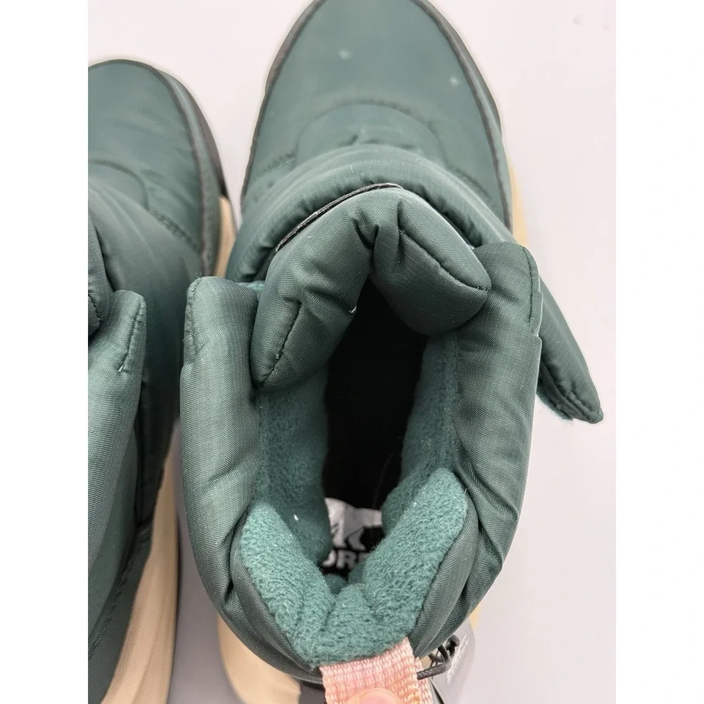 Sorel Ona Remix Puffy Strap Boots Women Size 7 Green Faux Fur Lined Comfort NWT